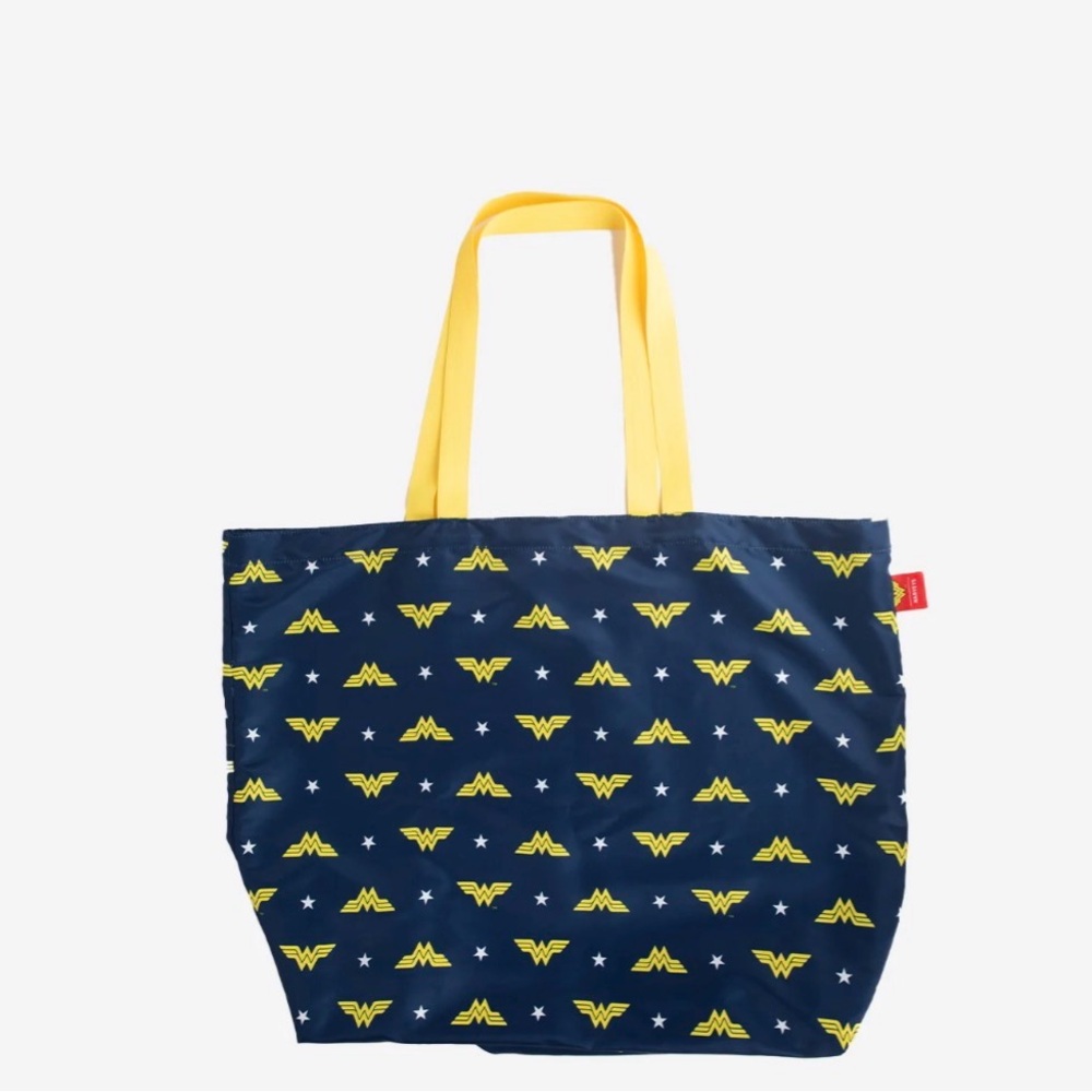 HARVEYS LARGE SHOPPER TOTE/WONDER WOMAN~SOLD OUT